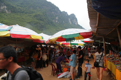 Lonely Drive,一人行S325中越沿边公路