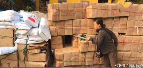 中越边境贸易透视 云南河口口岸的商品流动与互利共赢